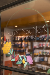 Nouni Nounak vitrine